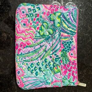 Lilly Pulitzer quilted zip pouch